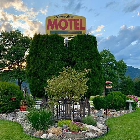 Arrow Lake Motel Fauquier Εξωτερικό φωτογραφία