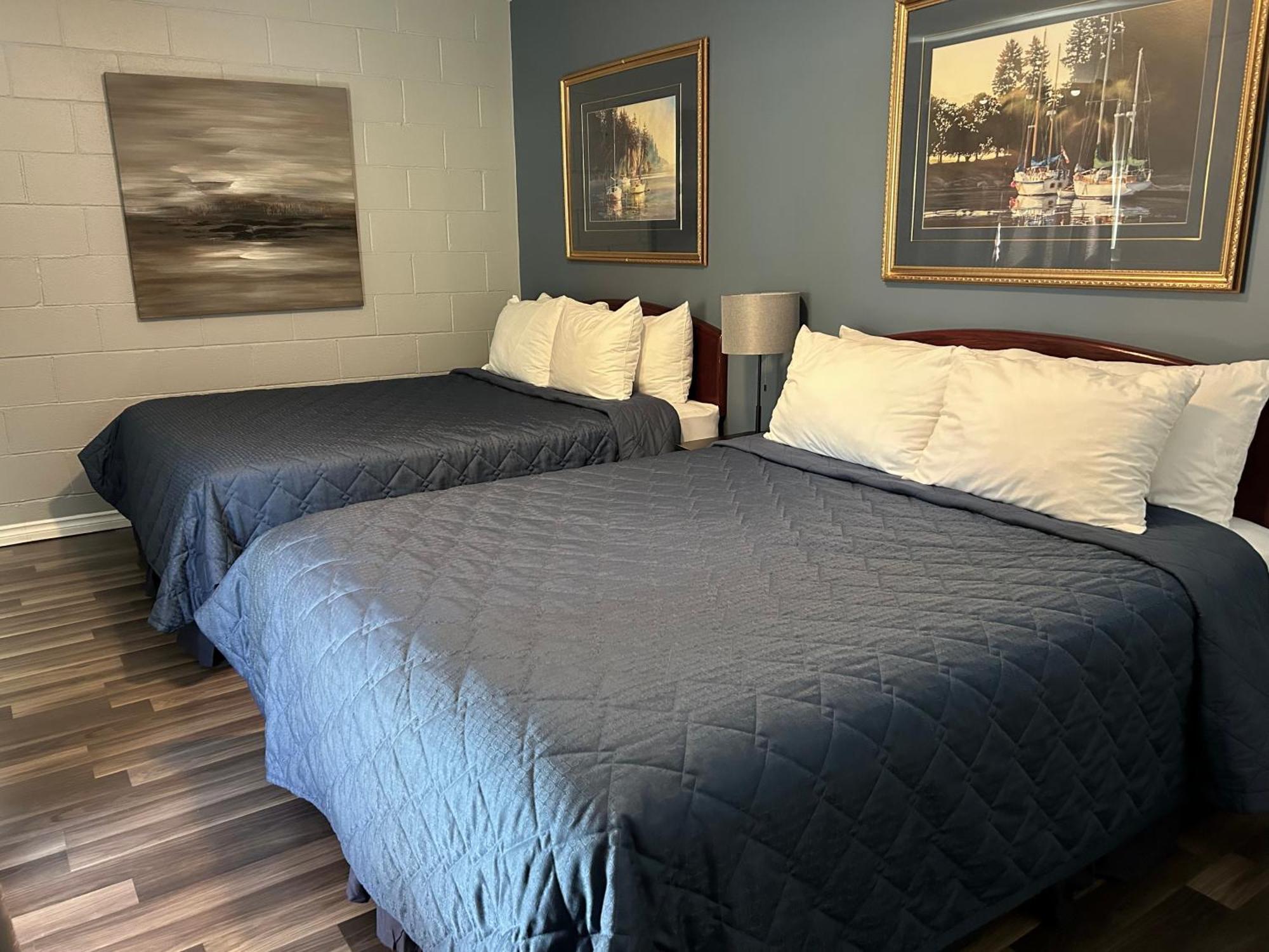 Arrow Lake Motel Fauquier Εξωτερικό φωτογραφία